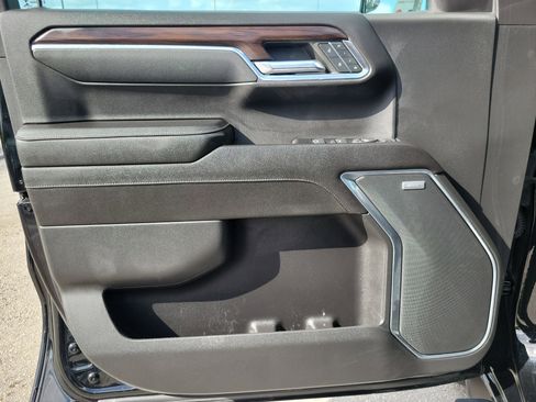 Used 2023 GMC Sierra 1500 SLT w/ SLT Convenience Package image 22