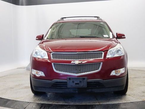 Used 2009 Chevrolet Traverse LTZ image 9