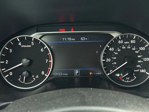 Used 2025 Nissan Altima 2.5 SR w/ SR Premium Package FWD image 22
