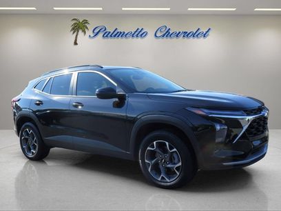 Used 2025 Chevrolet Trax LT w/ Driver Confidence Package