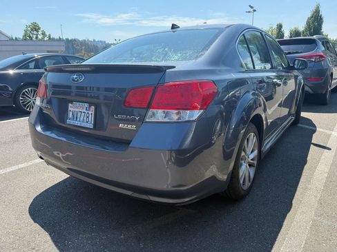 Used 2014 Subaru Legacy 2.5i Limited w/ Moonroof Package AWD/4WD image 3
