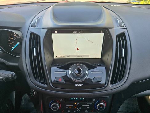 Used 2019 Ford Escape Titanium FWD image 25