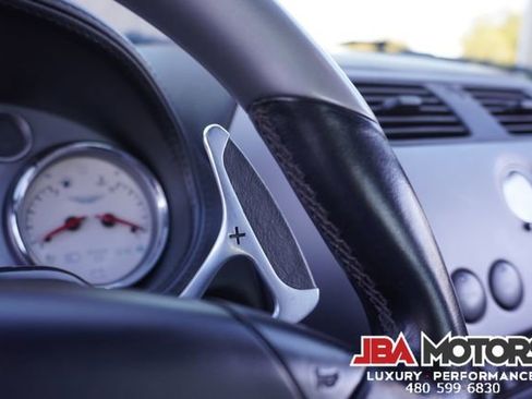 Used 2003 Aston Martin Vanquish image 98