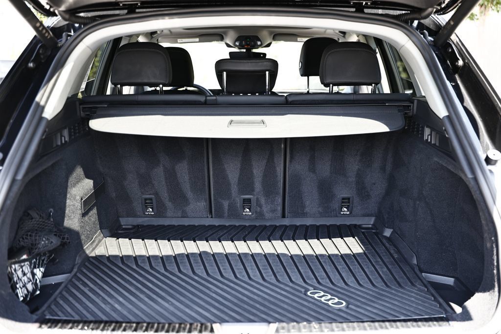 Certified 2025 Audi Q5 Premium w/ Premium Plus AWD/4WD image 29
