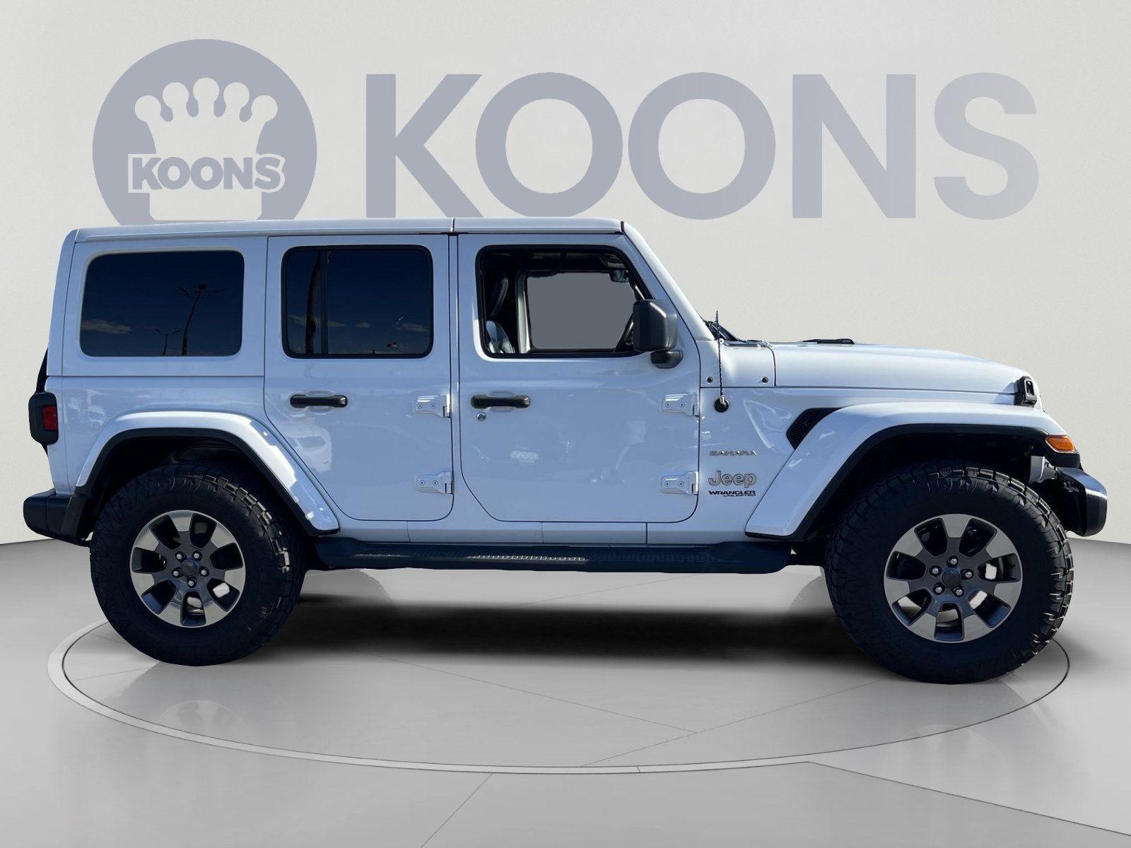 Used 2020 Jeep Wrangler Unlimited Sahara AWD/4WD image 8
