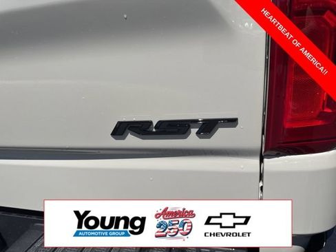 New 2026 Chevrolet Silverado 1500 RST w/ Dark Appearance Package AWD/4WD image 10