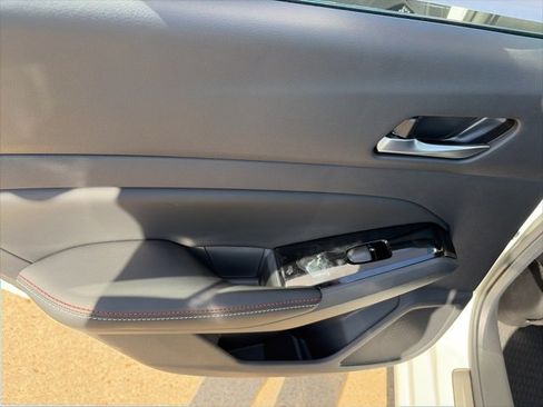 New 2025 Nissan Altima 2.5 SR w/ SR Premium Package image 12