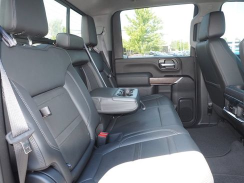 Used 2022 GMC Sierra 3500 Denali w/ Denali Ultimate Package AWD/4WD image 20