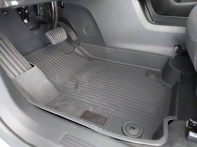 New 2027 Chevrolet Equinox LT FWD image 24