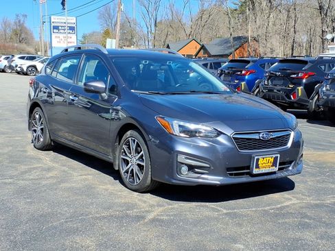 Used 2017 Subaru Impreza 2.0i Limited w/ Moonroof/BSD & Rcta/Eyesight image 3
