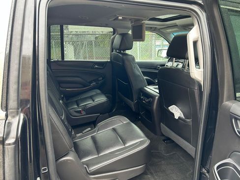 Used 2016 Chevrolet Suburban LT AWD/4WD image 17