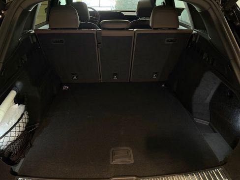 Used 2025 Audi Q5 Premium w/ Convenience Package image 28