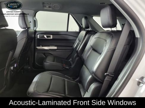 Used 2021 Ford Explorer XLT w/ Equipment Group 202A AWD/4WD image 16