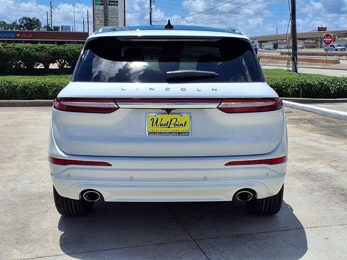 Used 2022 Lincoln Corsair Reserve AWD/4WD image 5