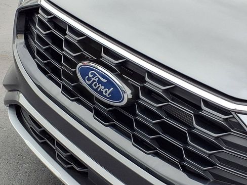 Used 2023 Ford Escape ST-Line w/ Tech Pack #1 AWD/4WD image 32