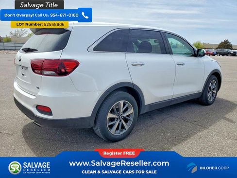 Used 2020 Kia Sorento AWD V6 image 4