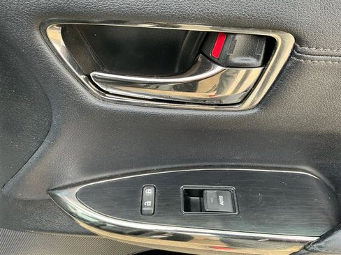 Used 2015 Toyota Avalon XLE Touring Sport Edition image 29