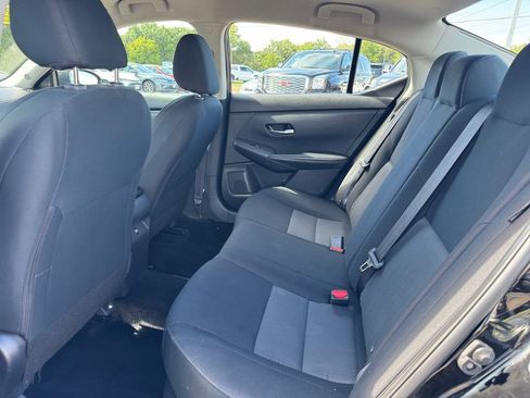Used 2023 Nissan Sentra SV FWD image 34