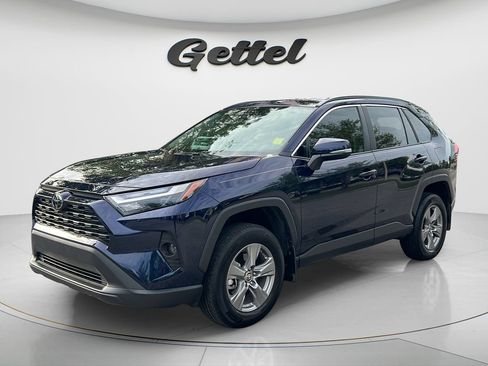 Used 2025 Toyota RAV4 XLE FWD image 1
