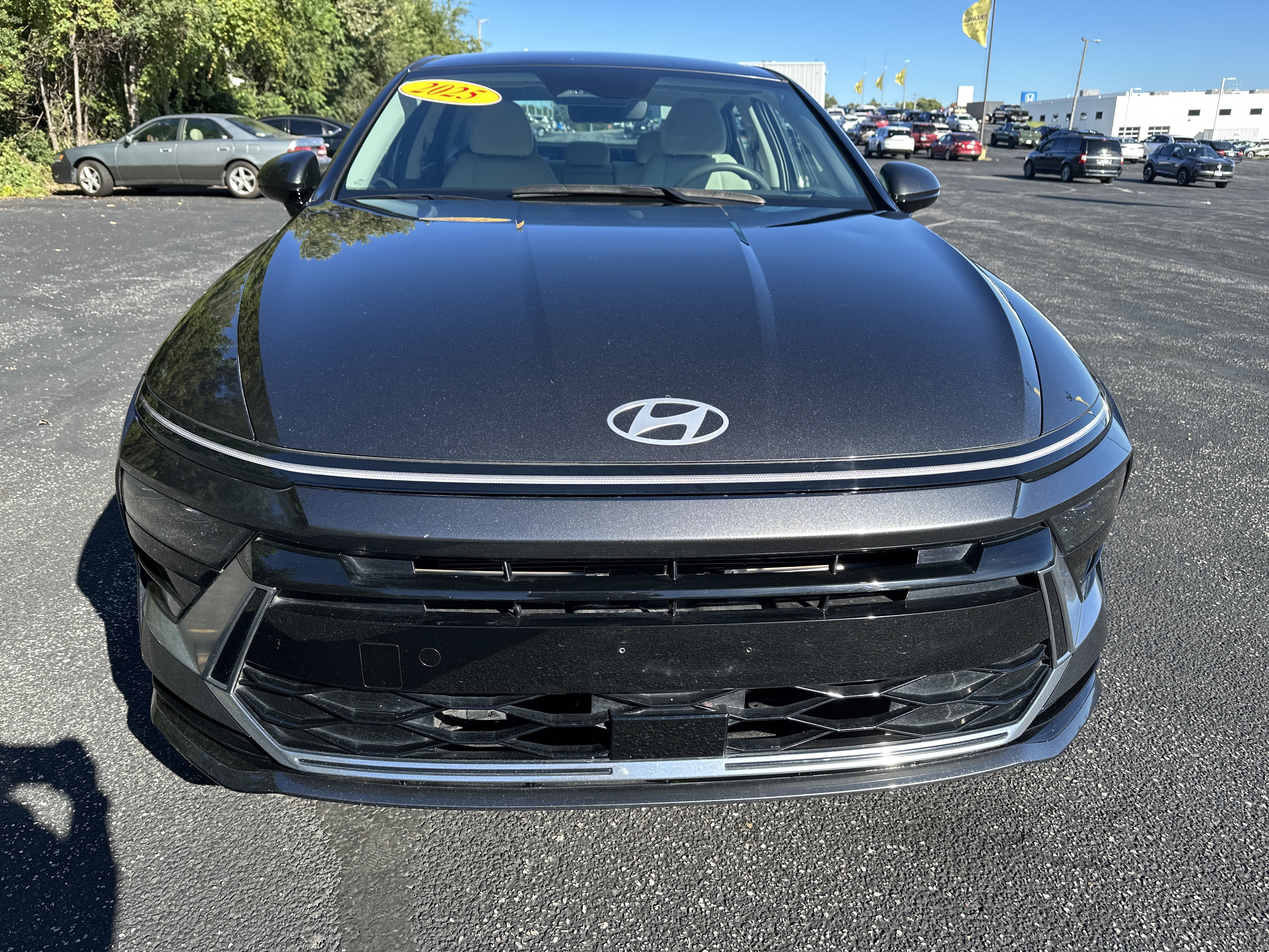 Certified 2025 Hyundai Sonata SEL FWD image 2