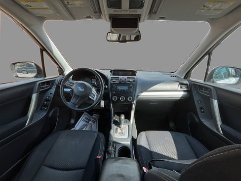 Used 2015 Subaru Forester 2.5i w/ Alloy Wheel Package image 9