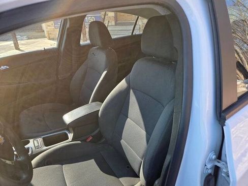 Used 2019 Chevrolet Cruze LS w/ LS Convenience Package FWD image 19