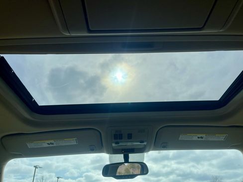 Used 2012 Chevrolet Tahoe LTZ image 24