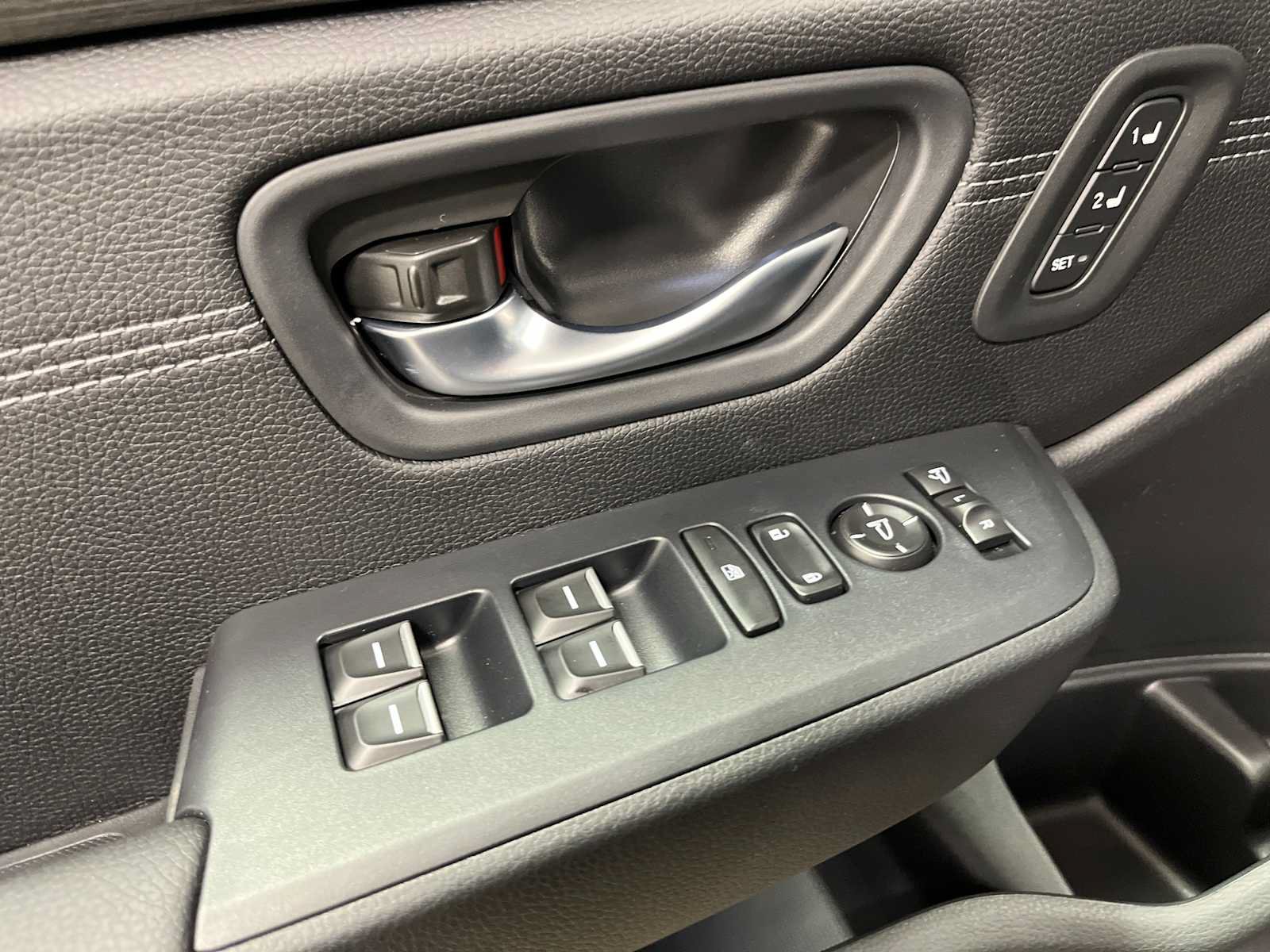 New 2026 Honda Pilot Touring image 13