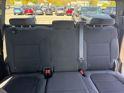 Used 2020 Chevrolet Silverado 2500 Custom w/ Custom Value Package image 16