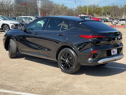 Used 2025 Buick Envista Sport Touring image 7