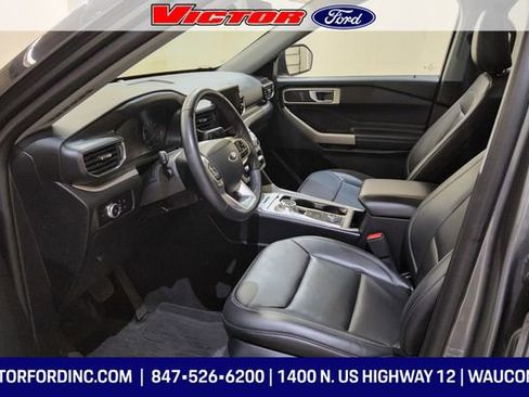 Used 2023 Ford Explorer XLT w/ Equipment Group 202A image 7
