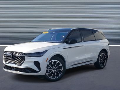 Used 2025 Lincoln Nautilus Reserve