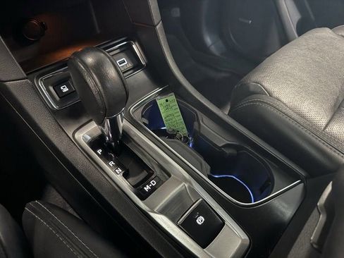 Used 2024 Subaru Ascent Limited w/ Technology Package image 15