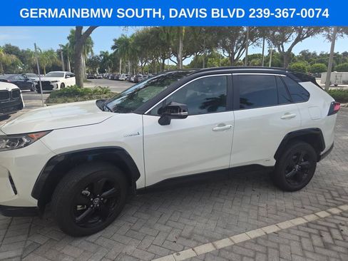 Used 2021 Toyota RAV4 XSE w/ XSE Grade Weather Package AWD/4WD image 7