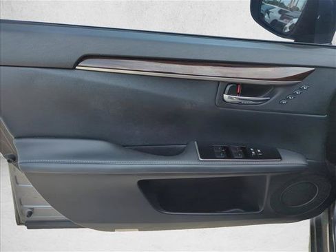 Used 2018 Lexus ES 350 w/ Luxury Package w/Wood Trim FWD image 10