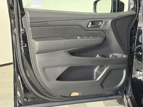 Used 2025 Honda Odyssey EX-L image 21