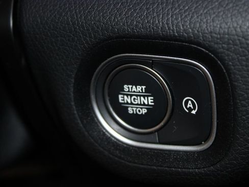 Used 2024 Mercedes-Benz GLS 450 4MATIC image 51