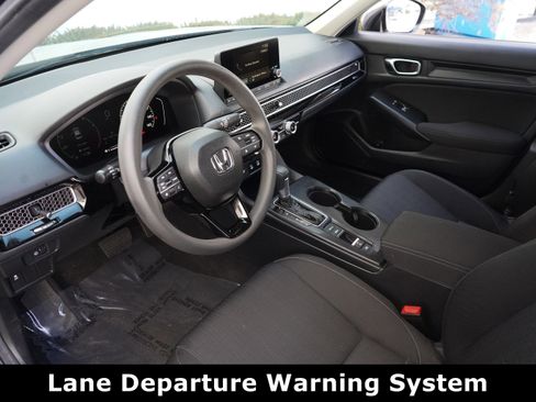 Used 2025 Honda Civic LX image 4