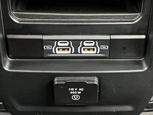 Used 2022 RAM 1500 Big Horn AWD/4WD image 36