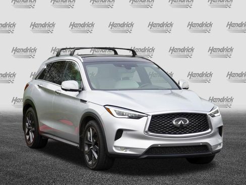 Used 2019 INFINITI QX50 Essential w/ Sensory Package image 2