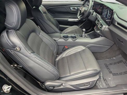 Used 2025 Ford Mustang GT Premium RWD image 20
