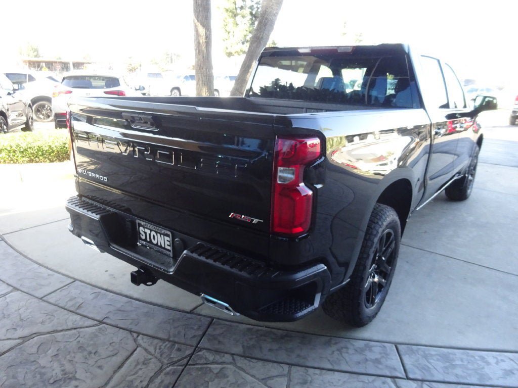 New 2026 Chevrolet Silverado 1500 RST w/ Z71 Off-Road Package AWD/4WD image 8