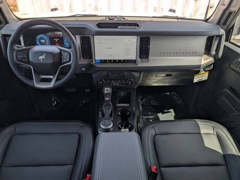 New 2026 Ford Bronco Outer Banks AWD/4WD image 16