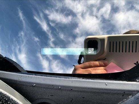 New 2026 Buick Enclave Avenir w/ Super Cruise Package image 8