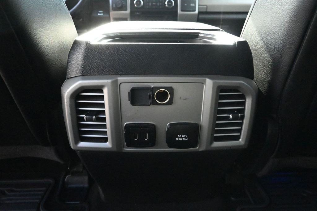 Used 2017 Ford F350 Lariat AWD/4WD image 33