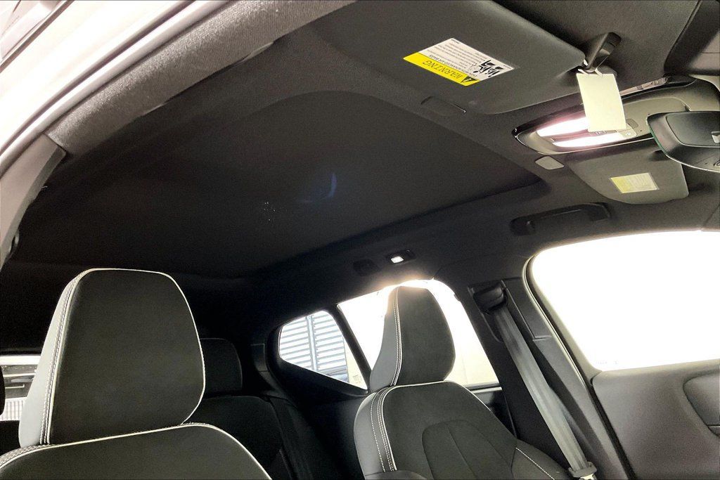 Used 2024 Volvo XC40 Recharge Ultimate w/ Protection Package Premier AWD/4WD image 29