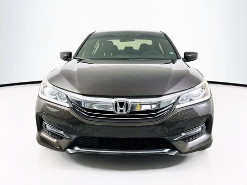 Certified 2017 Honda Accord Sport image 5