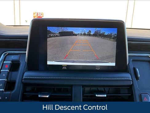 Used 2023 Chevrolet Suburban Premier image 14