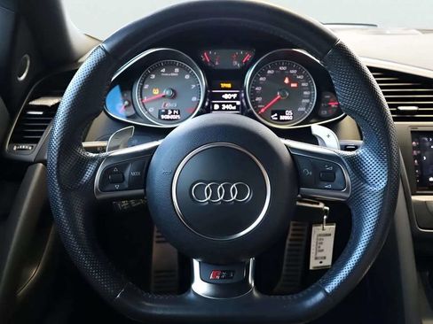 Used 2014 Audi R8 V8 w/ Convenience Package AWD/4WD image 18