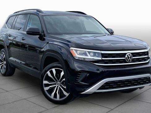 Used 2022 Volkswagen Atlas SE AWD/4WD image 3